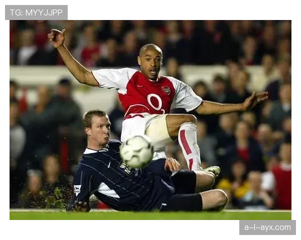 亨利式精准射门重燃锋线火力,状态回暖引领进攻新潮流 亨利式精准射门重燃锋线火力,状态回暖引领进攻新潮流