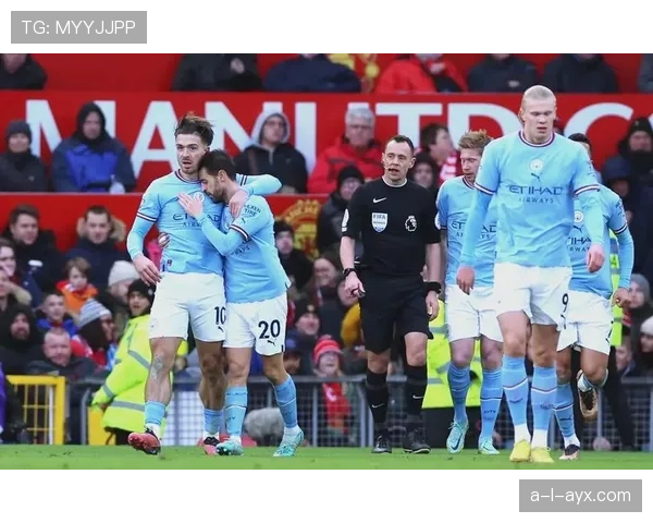 滕哈赫战术体系显成效，球队攻防平衡持续提升引关注
