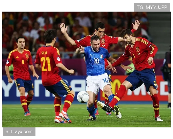 卡瓦哈尔稳健发挥助西班牙国家队挺进下一轮,表现获广泛认可 卡瓦哈尔稳健发挥助西班牙国家队挺进下一轮,表现获广泛认可