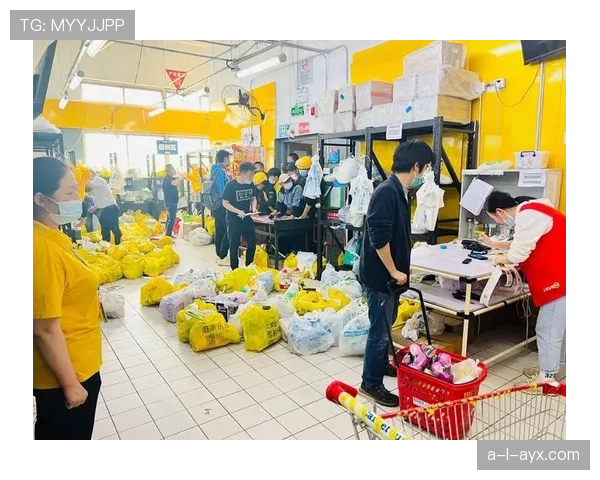 刷到潘展乐家里冰箱的东西，我把自己的购物车都关了