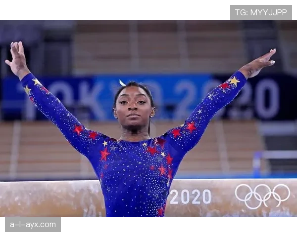 拜尔斯训练结束直接倒地，普通人看到这画面直接躺平了吧？