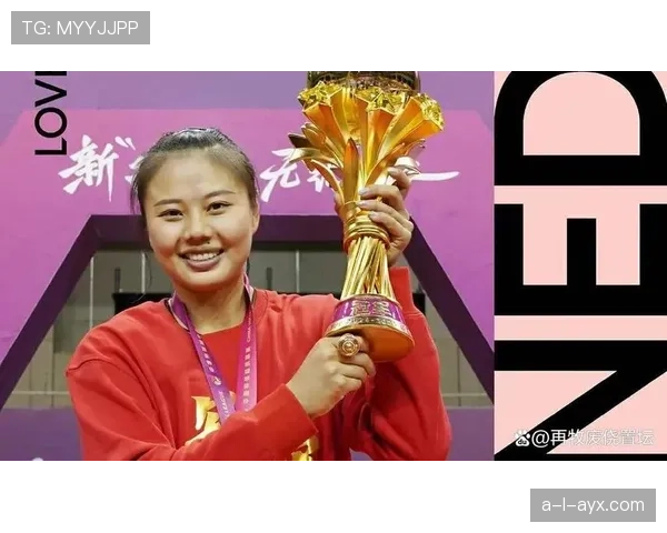 龚翔宇说自己低调？她出门背的那个包直接亮瞎我眼